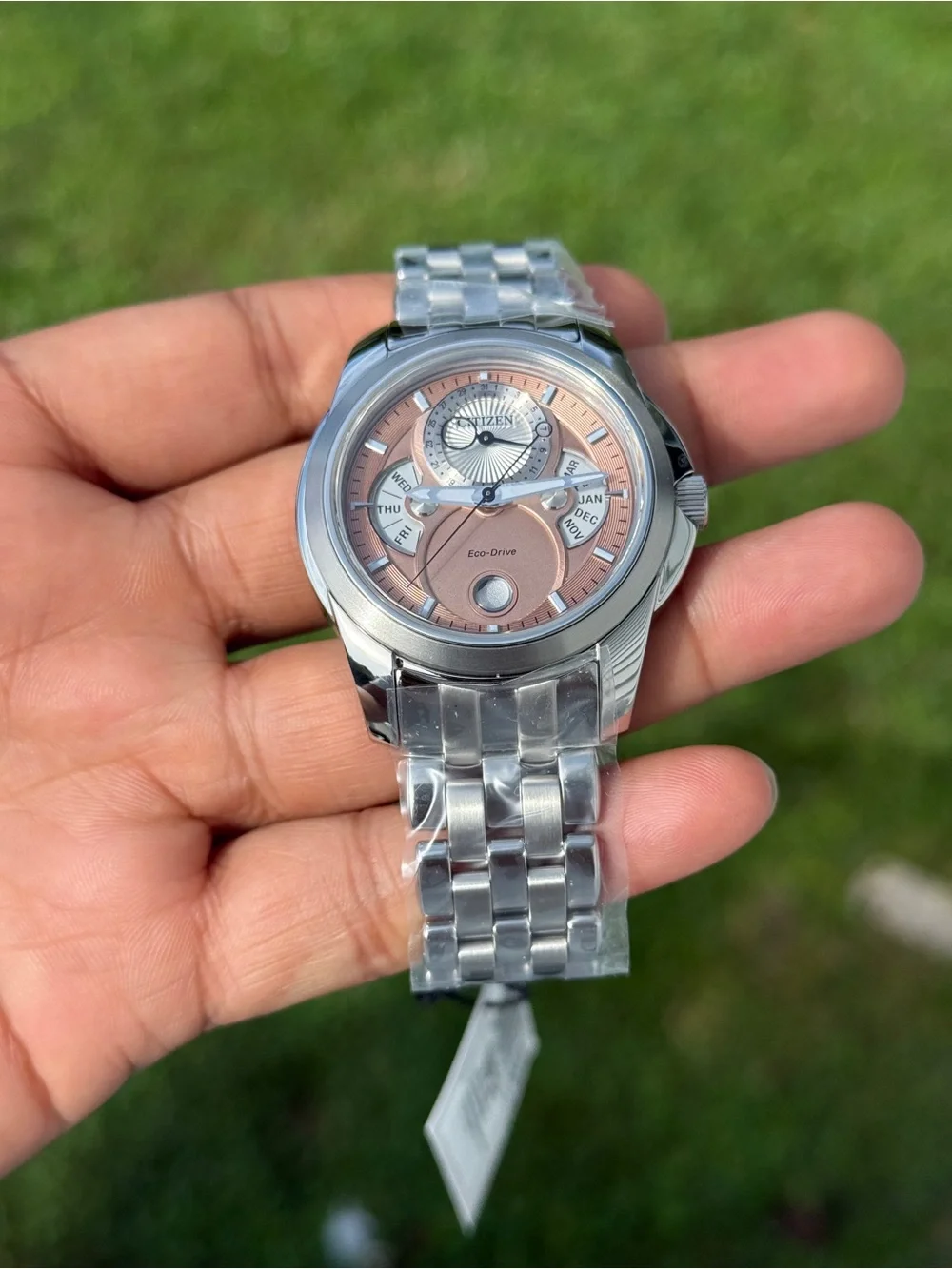 Citizen Eco-Drive Calendrier men’s Chronograph Watch with Salmon Pink Dial